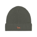 Dackel Strickmütze aus Bio-Baumwolle – mit hochwertiger Stickerei - www.Worldofdogs.store