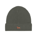 Dackel Strickmütze aus Bio-Baumwolle – mit hochwertiger Stickerei - www.Worldofdogs.store