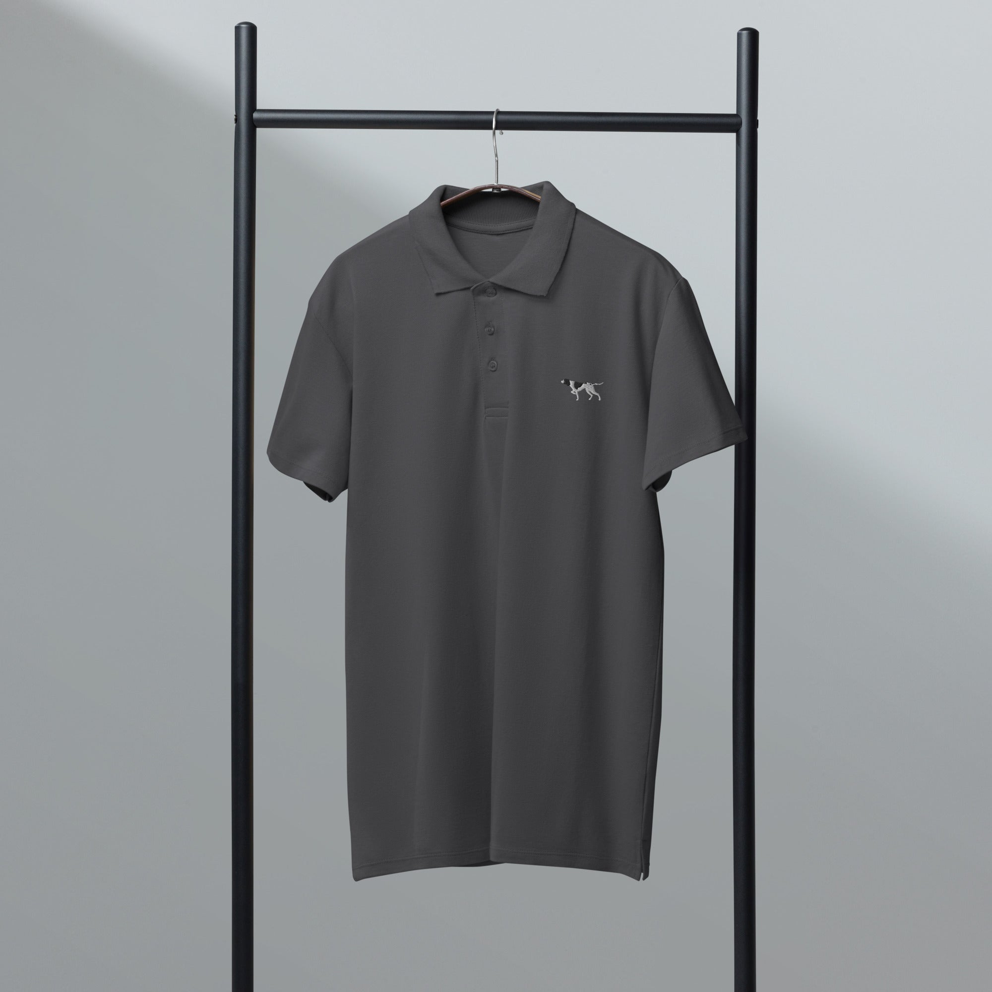 UNISEX POLO SHIRT mit Pointerstickerei - 100 % Baumwolle - www.Worldofdogs.store