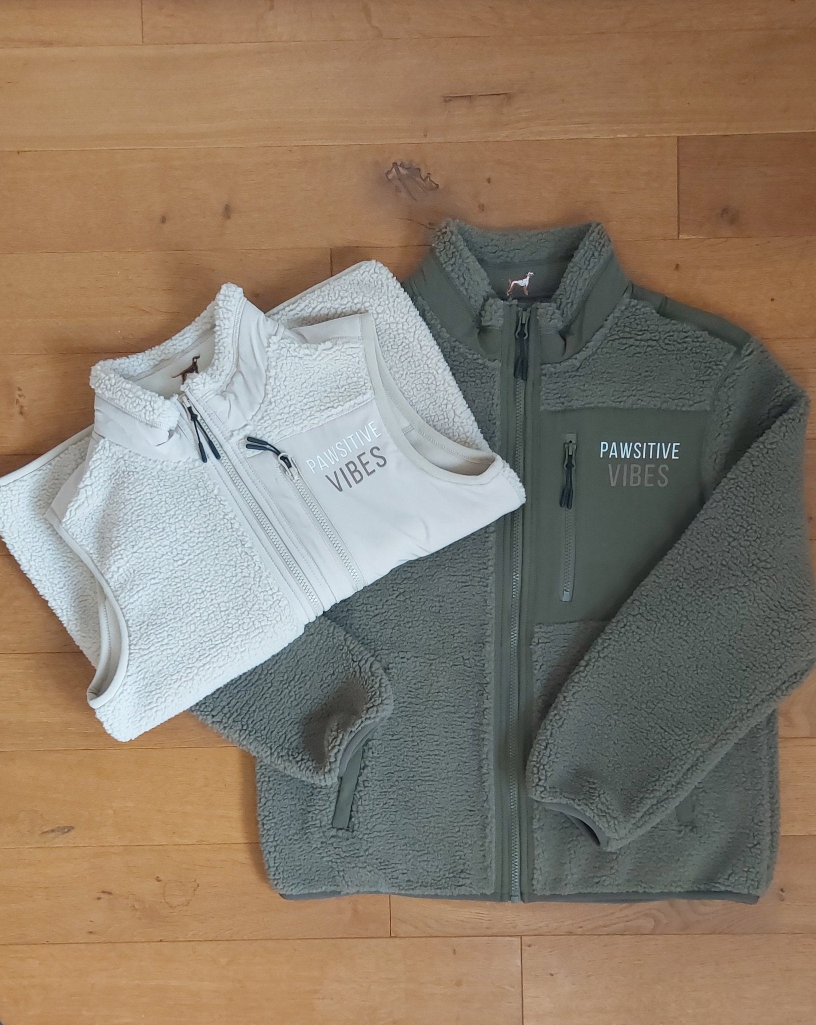 Unisex Sherpa Jacke Khaki - www.Worldofdogs.store