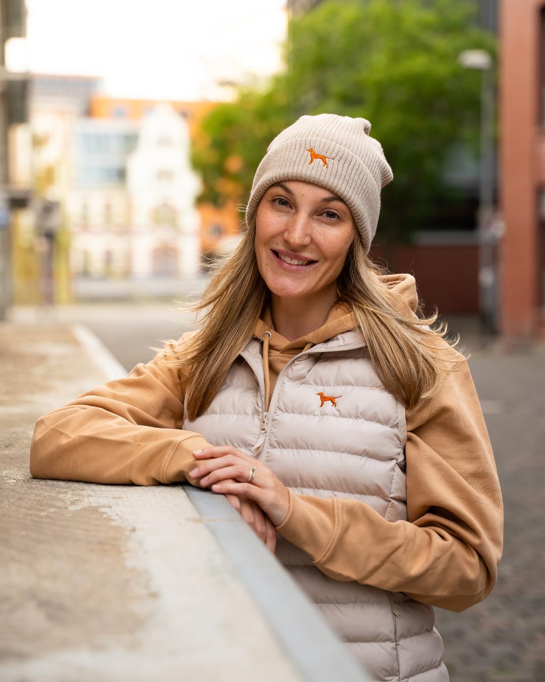 Vizsla, Jagdhunde Weste - beige mit Stickerei - www.Worldofdogs.store